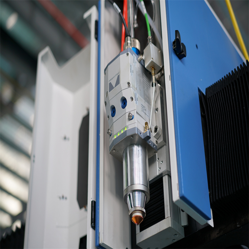 1kw 1.5kw 2kw Fiber Laser Cutting Machine Untuk Pemotongan Lembaran Logam 3000x1500mm