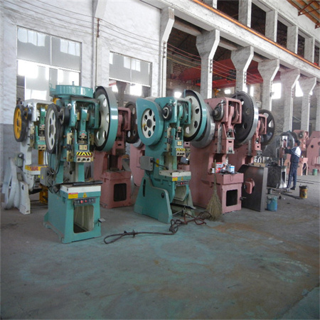 Lini produksi baja sudut tekan hidrolik Mesin geser meninju besi CNC