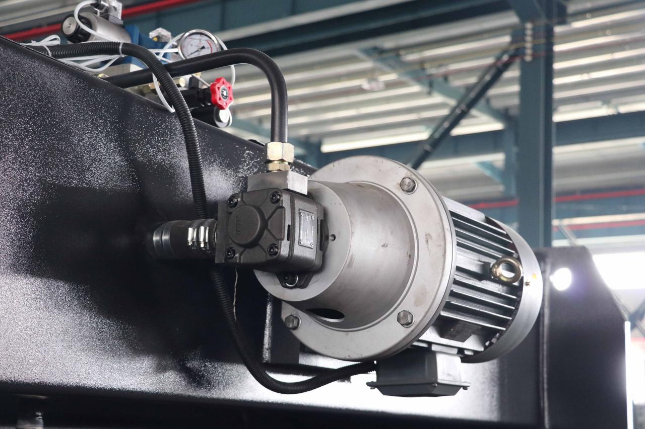 Mesin Rem Tekan Hidrolik Cnc Bending Servo Electric Press Brake 40T