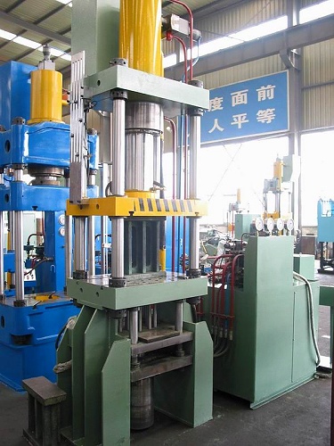 Mesin Meninju Lubang Logam Deep Drawing 100 Ton Mesin Press Hidrolik Empat Kolom